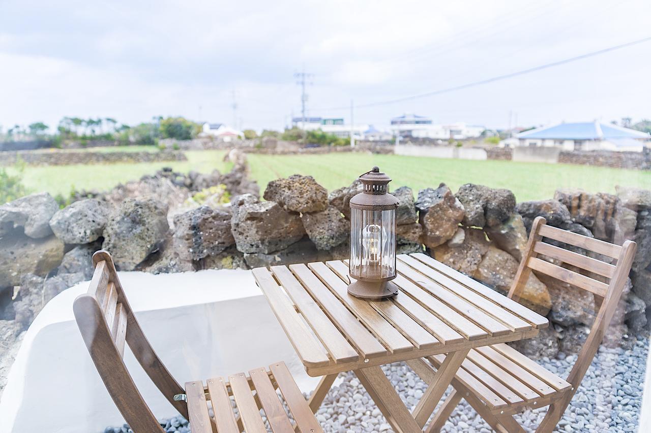 Wooyeon Handong Pension Jeju Esterno foto